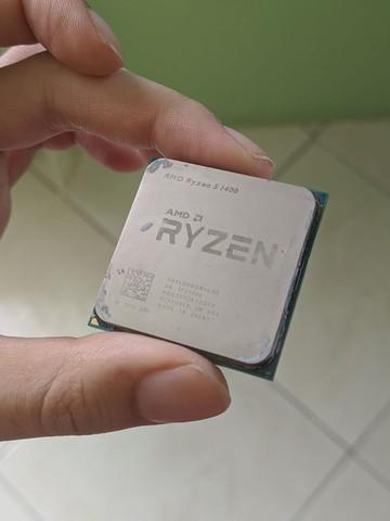 Ryzen 5 1400 3.2ghz am4 + cooler box wraith spire