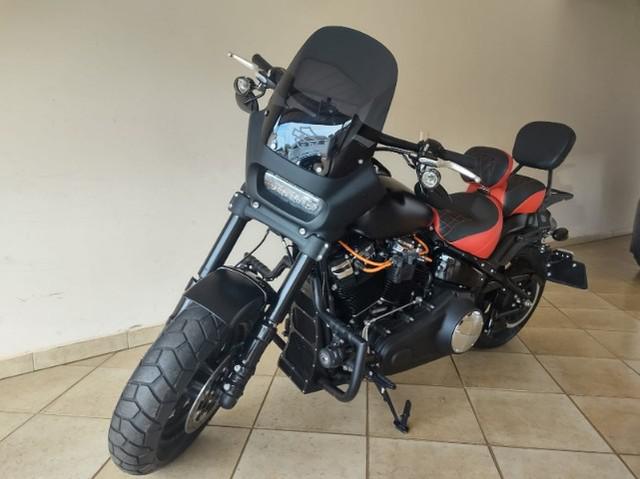 Moto harley davidson fx fatbob 2018