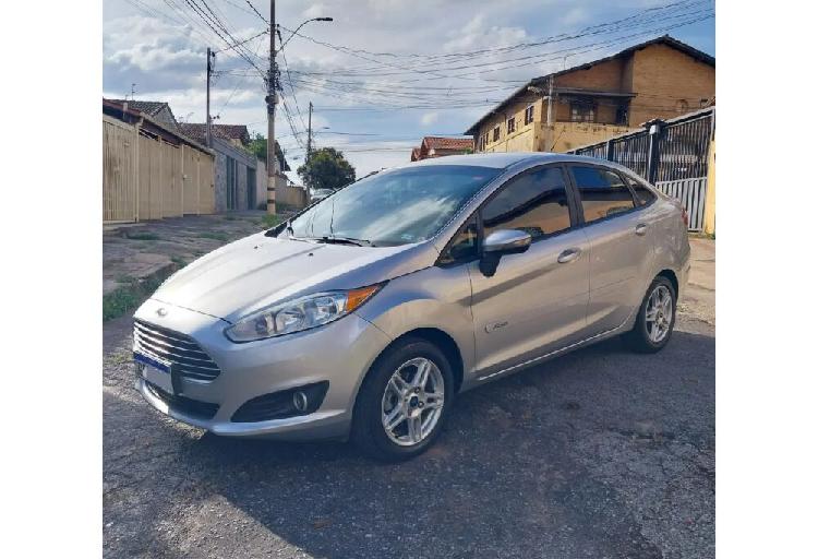 Ford fiesta sedan 1.6 new fiesta sedam sel 1.6 manual 17/17