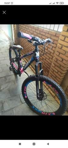 Bicicleta Mountain Bike Aro 26 21 marchas