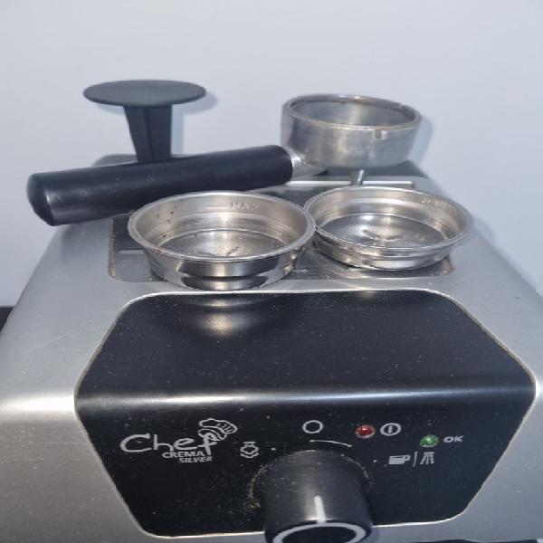 Cafeteira eletrolux expresso chef em400