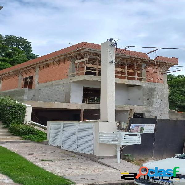 CASA A VENDA NO CONDOMÍNIO BEVERLY HILLS - JANDIRA. 3