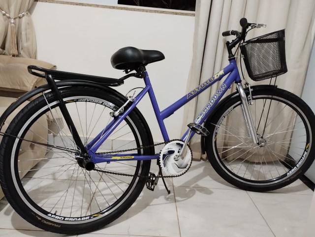 Bicicleta adulto feminina aro 26, tudo colocado novo! passo