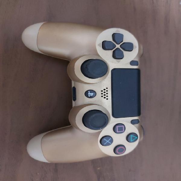 Controle ps4 dourado