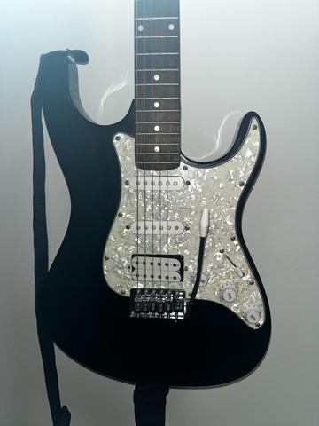 Guitarra Memphis Mg 37ss