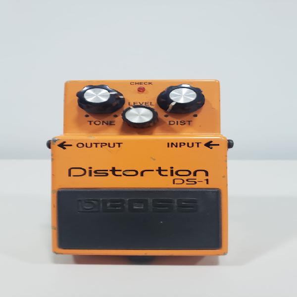 Pedal de distorção boss ds1 distortion (aceito trocas)