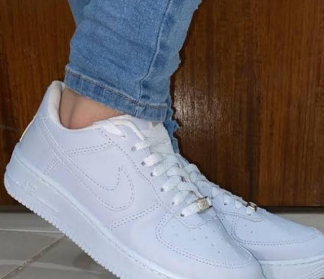 Tênis Nike Air Force