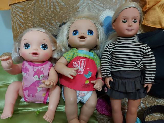 2 Bonecas Baby Alive e 1 American