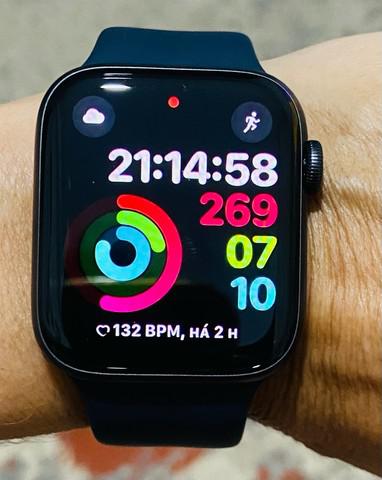 Apple Watch Series 3. 42mm. Caixa de alumínio Cinza