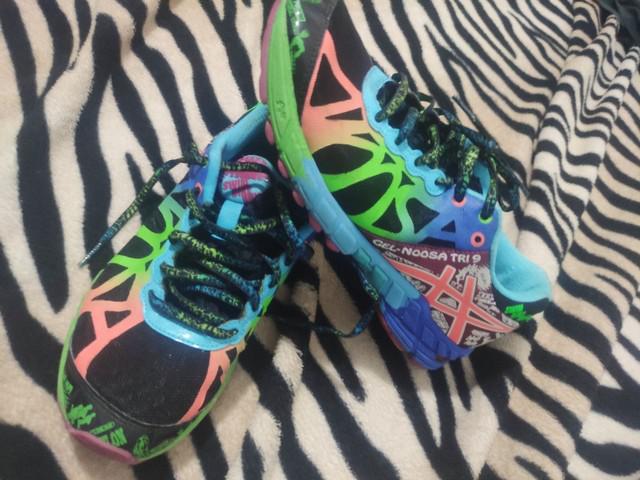 Vendo Asics Gel Noosa tri 9- unisex