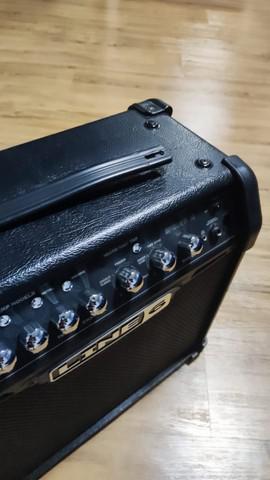 Amplificador Guitarra Line 6 - Spider IV 15W