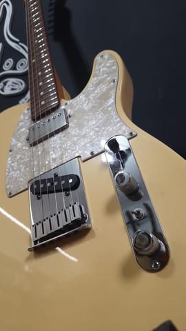 Fender Telecaster USA + case rígido - VENDA!