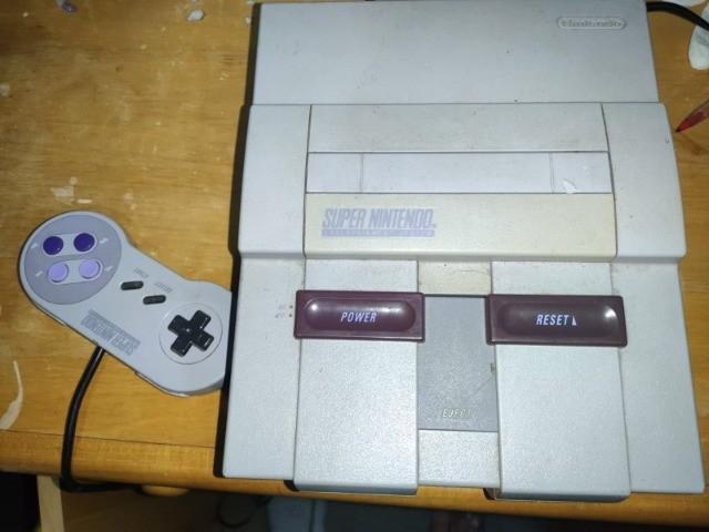 Super nintendo completo 2 controle e 11 fitas