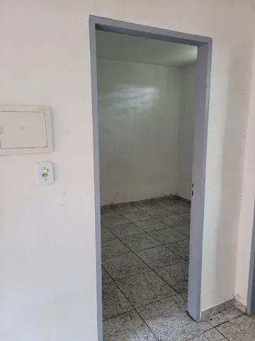 Alugo apartamento