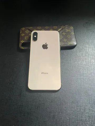 iPhone XR 64g dourado $1350,00