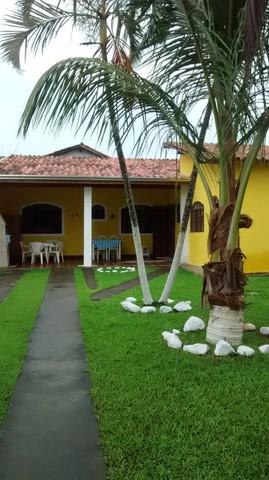 Casa na praia martin de sá caraguatatuba