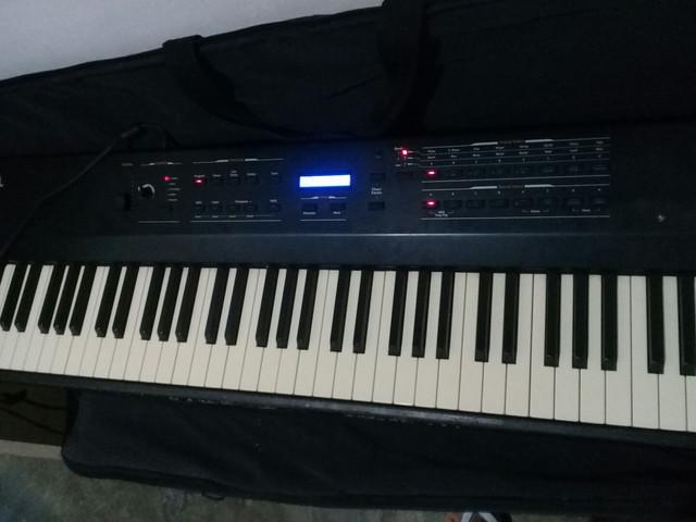 Teclado controlador kurzweil sp79 por 900 reais