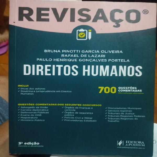 Revisaço de direitos humanos.