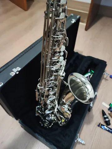 Saxofone alto usado weril spectra i a931