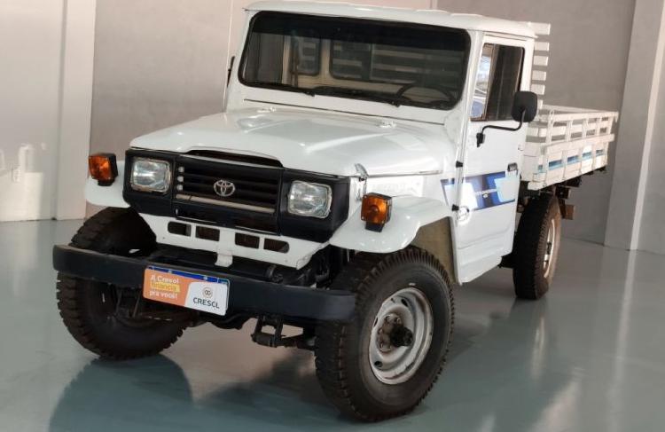 Toyota Bandeirante Picape BJ55LPB 4x4 3.7 (cab. simples) /