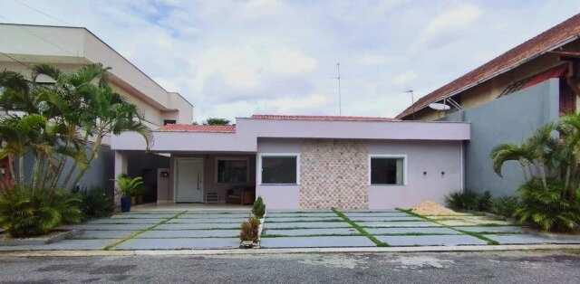 Casa, 450m², 3/4, Piscina, Res. Green Gardem - MGF Imóveis