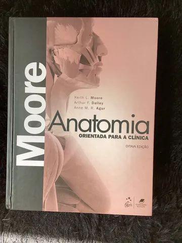 Livro novo de anatomia orientada para a clínica moore