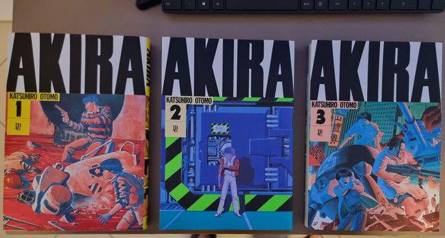 Mangá akira, vol. 1, 2 e 3