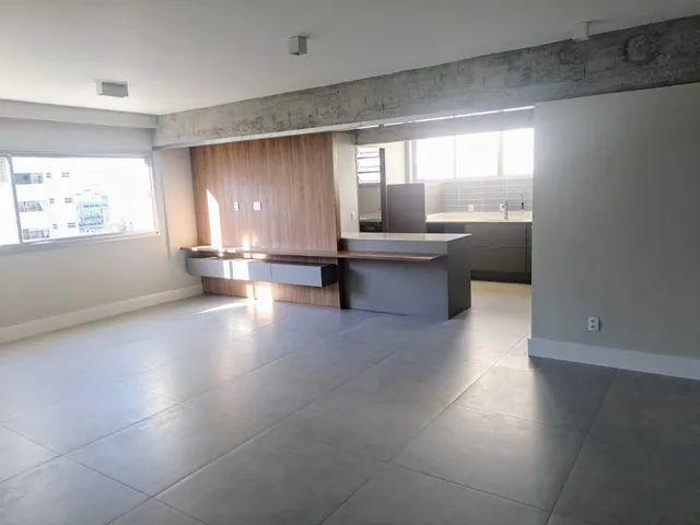 Apartamento completamente reformado