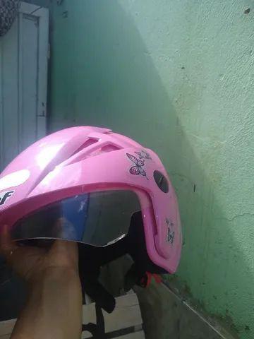 Capacete rosa