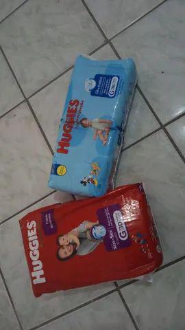 Fraldas tamanho g huggies por 50