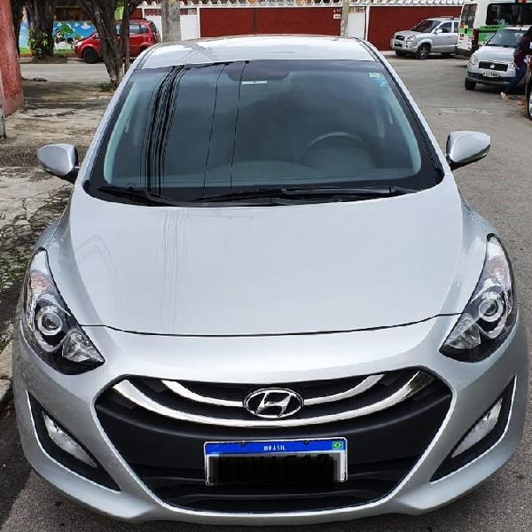 Carro i30 1.8 hyundai super novo