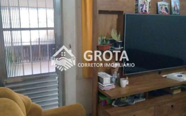 Lindo sobrado para venda no bairro conjunto residencial