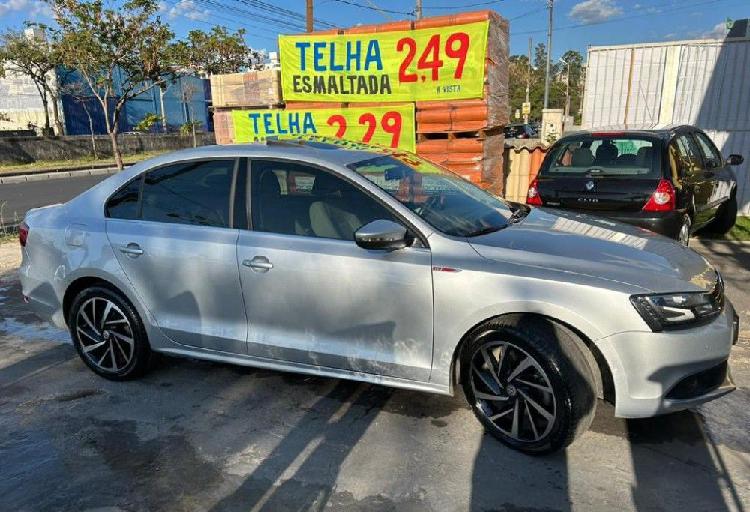 Volkswagen Jetta 2.0 TSI HIGHLINE 14/14 Prata