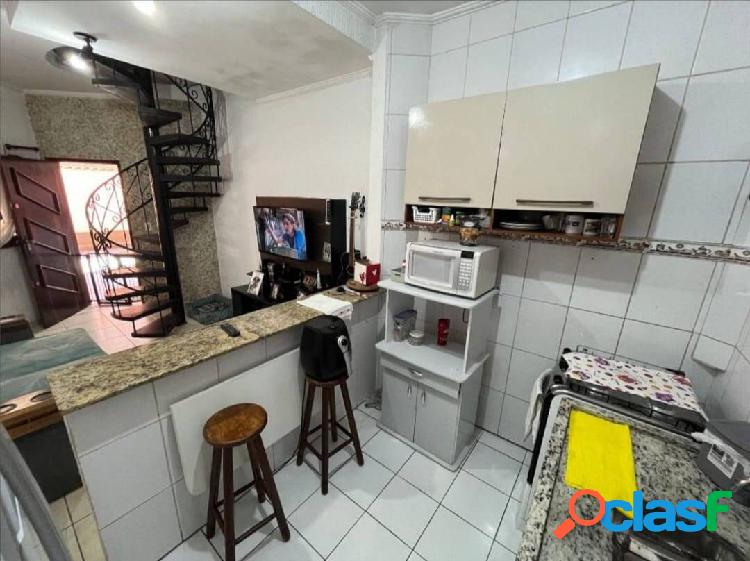 Casa de condomínio em Praia Grande na Aviação, sendo 2 dormitórios 2