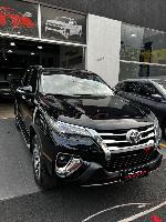 Toyota hilux sw4 2017