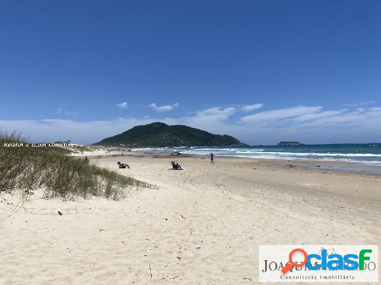 Casa para Venda em Florianópolis / SC no bairro Santinho 1