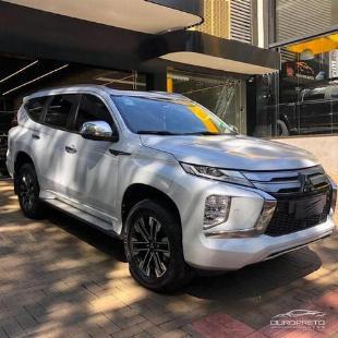 Mitsubishi pajero sport hpe s 2023