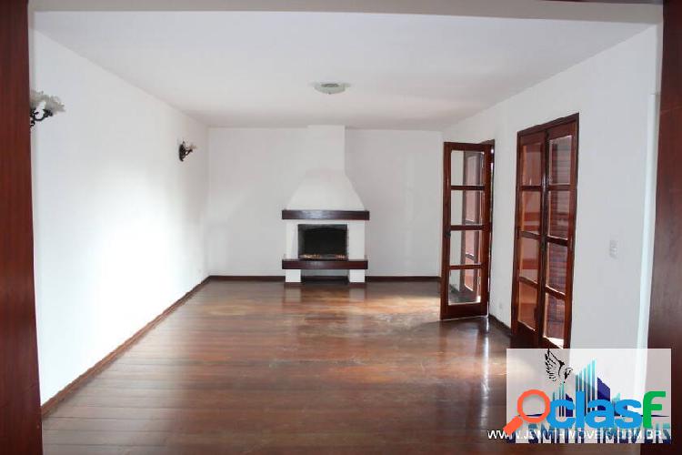 CASA TÉRREA 633m². BOLSÃO C/ PORTARIA NA GRANJA VIANA. PISCINA, AT. 1.278m² 2