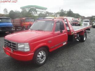 F4000 ano 1997 guincho asa delta