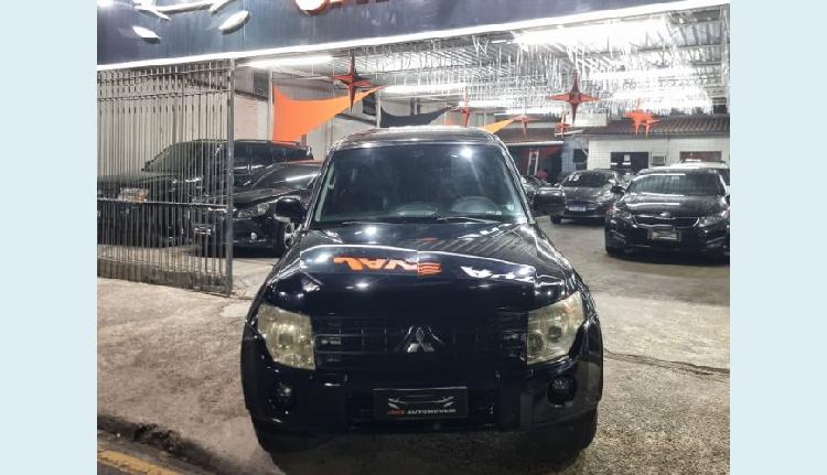 Carro Usado MITSUBISHI PAJERO FULL GLS/GLS/PKHPE 3.2 DIES.TI