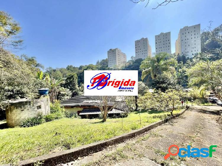 Jd Colibri (casa de rua) - p/ REFORMA ou DEMOLIR / INVESTIMENTO! 2