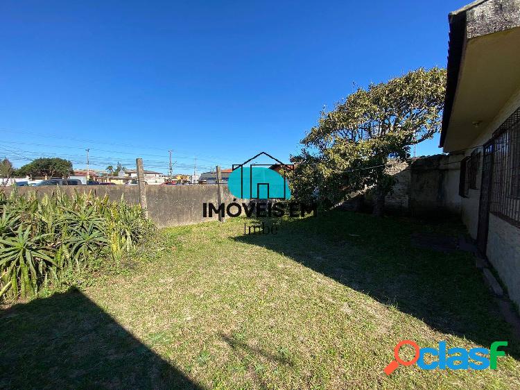 Casa à venda em localização imperdível 2