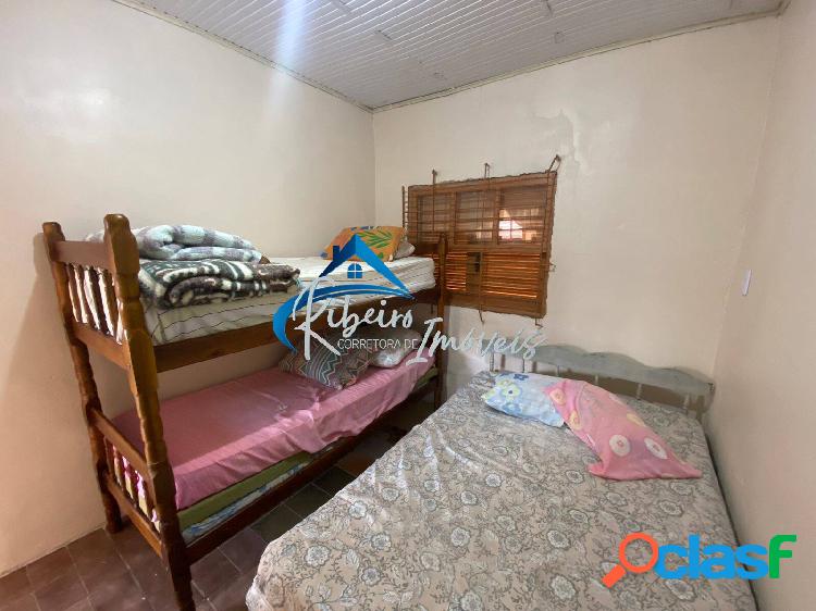 Residência localizada em região de moradores em Santa Terezinha 2