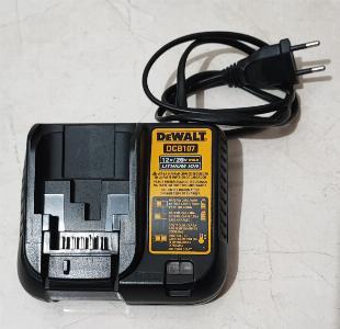 Carregador de baterias 12-20v dcb107-br dewalt bivolt