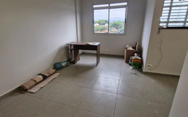 Lindo apartamento semimobiliado 2 dormitorios 1 vaga