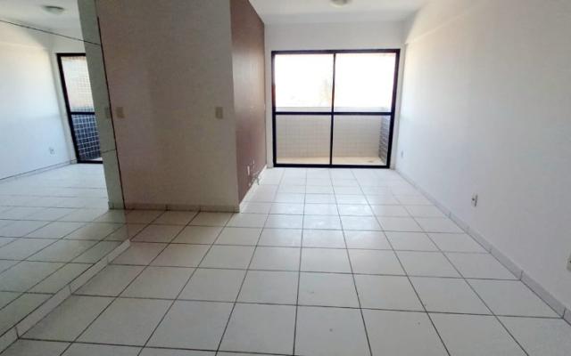 Alugo apartamento com dois quartos