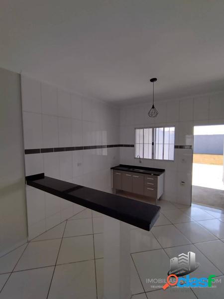Casa com Mega Espaço de Quintal - Residencial Esperança 2