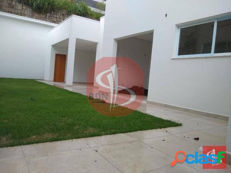 Linda casa em condomínio fechado. 6