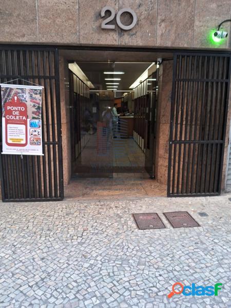 Sala comercial 107m² à venda na Rua São Jose 4