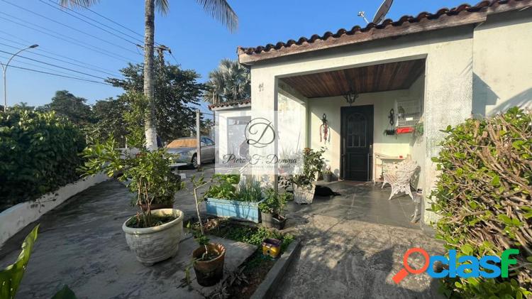 Sobrado com 5 quartos, 211m², à venda em Caraguatatuba, Jardim Britânia 5
